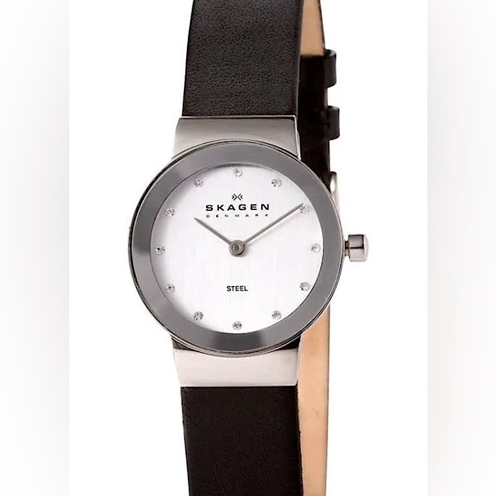 Skagen Swarovski ‘Crystal Glitz’ Watch (EUC)